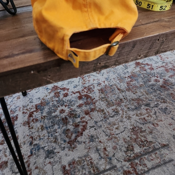 Lot of 2 LA Lakers caps - Picture 3 of 6